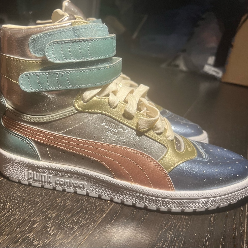 Brand new Puma sneakers